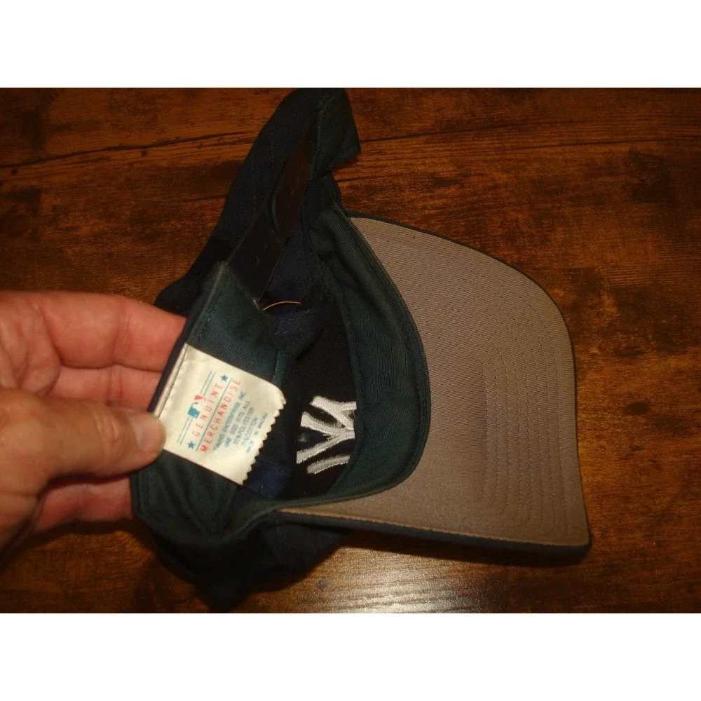 NEW YORK YANKEES  TWINS  SNAPBACK 90S LOGO‎   HAT CAP VINTAGE DEADSTOCK H4